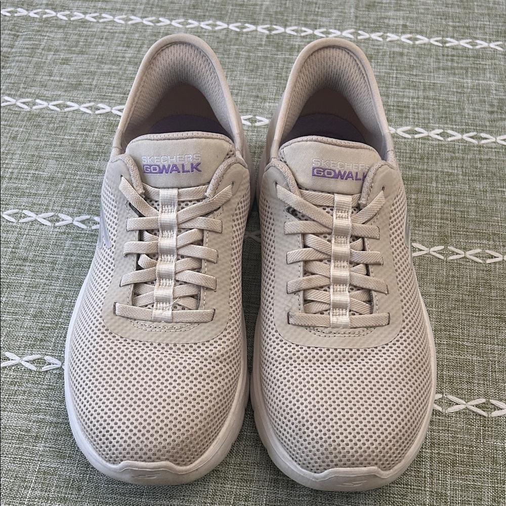 Skechers GOwalk Mesh Lace-Up Sneakers - Light Taupe